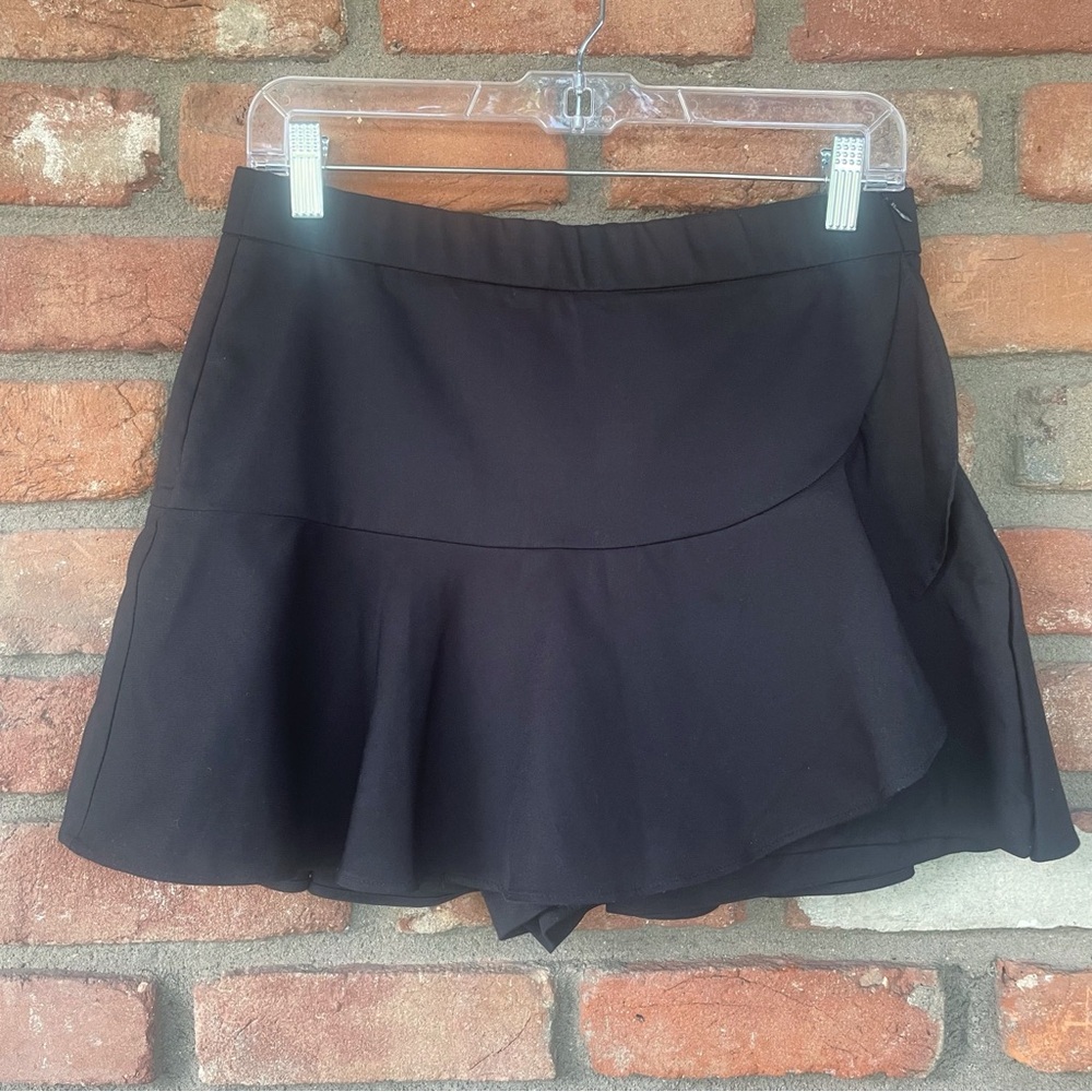 Zara Black Flared Skort